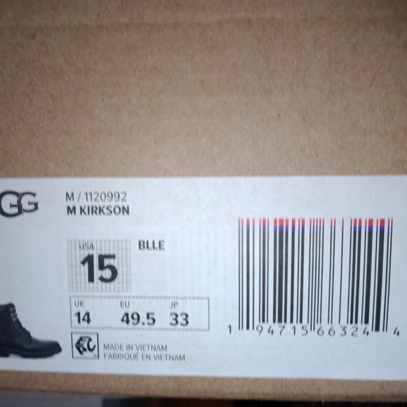 UGG Waterproof Men\'s Black Boots & Care Kit--NEVER WORN